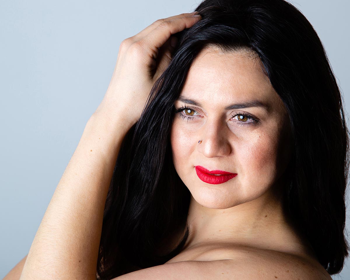 Headshot Beauty Glamour Female Portrait, Red lipstick | Michaela Howe Photography